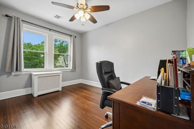 223 Keats Ave, Elizabeth City, NJ 07208