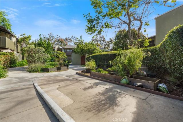 4818 Hollow Corner 268, Culver City, CA 90230