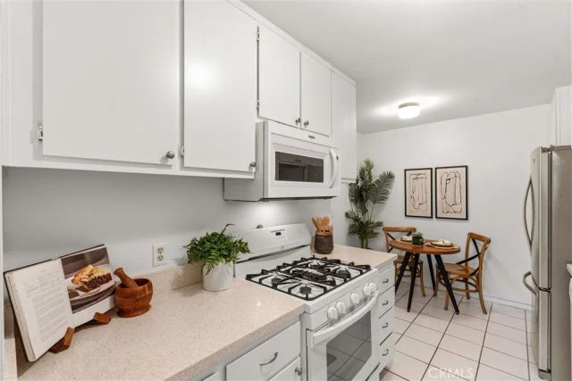 4818 Hollow Corner 268, Culver City, CA 90230