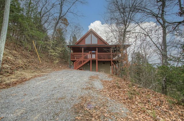2018 Bill Flagle Way, Sevierville, TN 37876