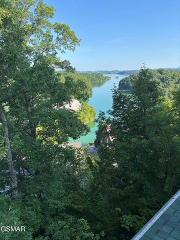 2018 Bill Flagle Way, Sevierville, TN 37876