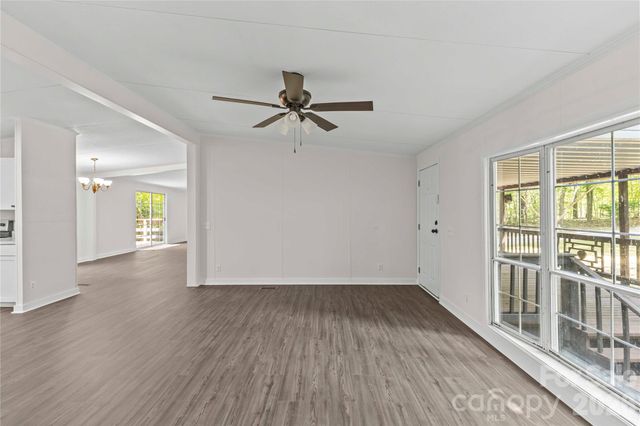 5021 Raintree Lane, Maiden, NC 28650