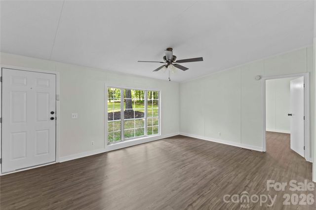 5021 Raintree Lane, Maiden, NC 28650