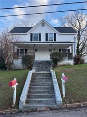 13 Highland Street, Gainesville, GA 30501