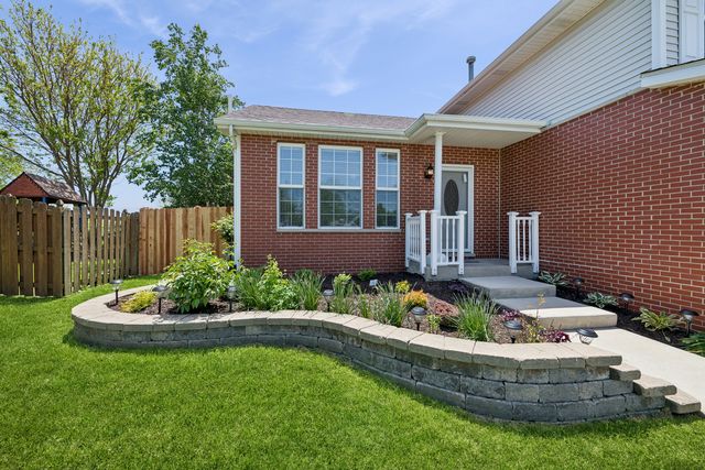 5724 Brosam Drive, Plainfield, IL 60586