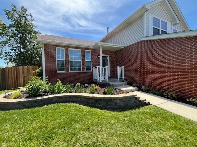 5724 Brosam Drive, Plainfield, IL 60586