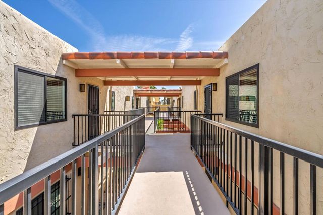 1409 N Sunrise Way 51, Palm Springs, CA 92262