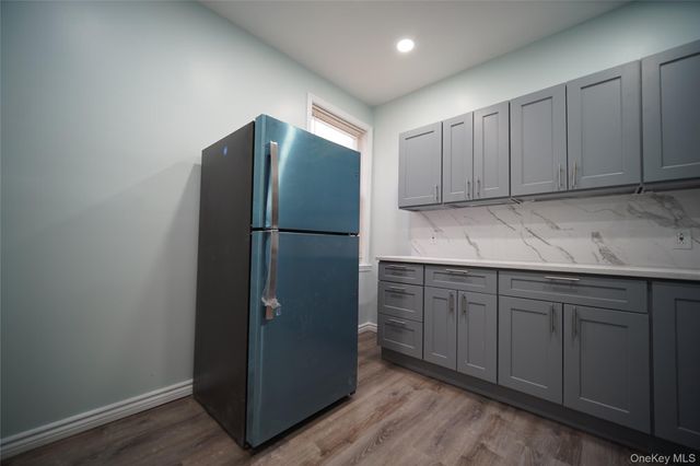 723 E 227th Street, Bronx, NY 10466