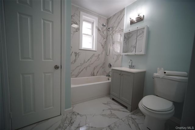 723 E 227th Street, Bronx, NY 10466