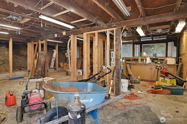 4729 Mount View Drive S, Seattle, WA 98108