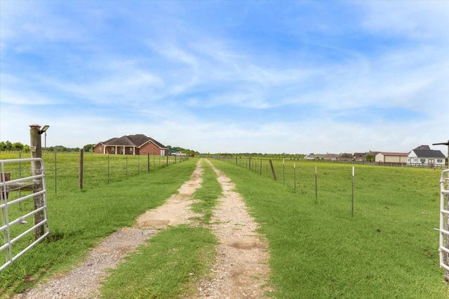 3850 Fm 2917 Road, Alvin, TX 77511