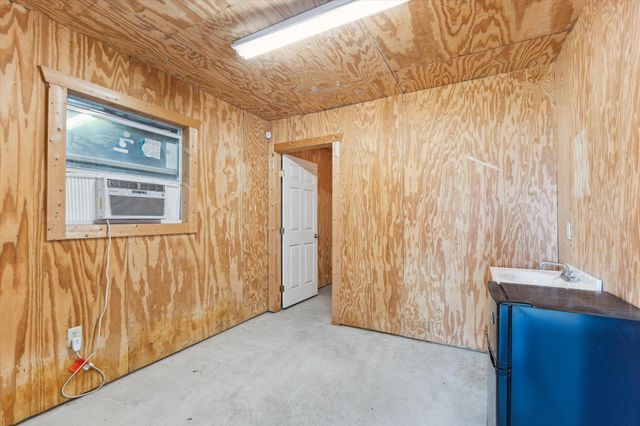 3850 Fm 2917 Road, Alvin, TX 77511