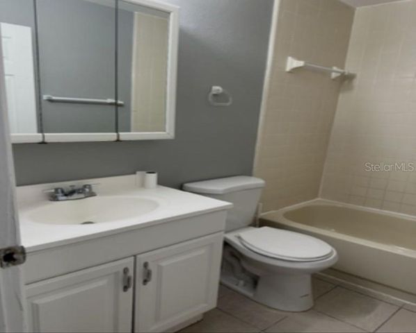 4021 TUMBLE WOOD TRAIL 204, Tampa, FL 33613