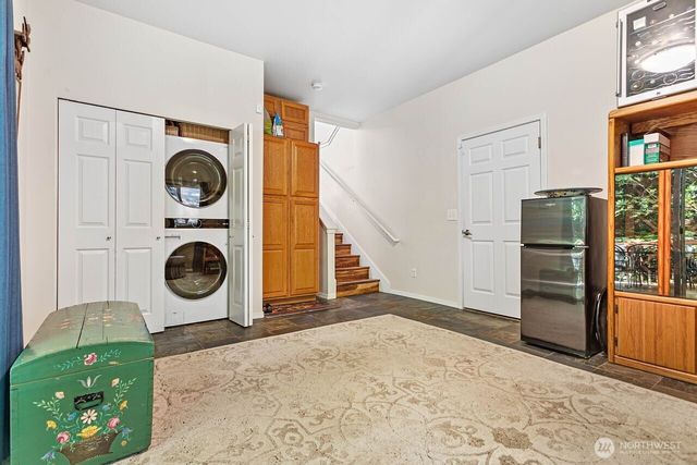 5 Valley Crest Way, Bellingham, WA 98229