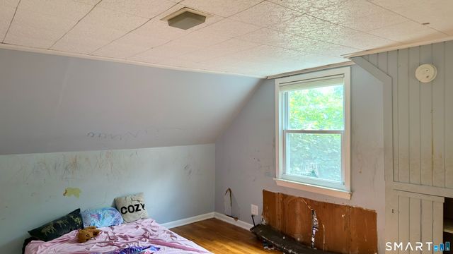 36 Woodybrook Road, Windsor, CT 06095