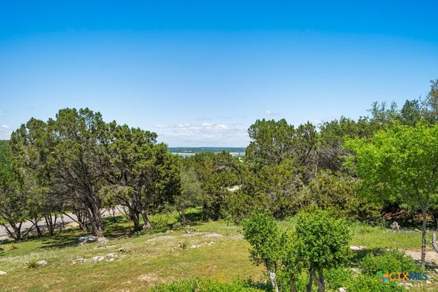 1219 E Lakeside Drive, Canyon Lake, TX 78133