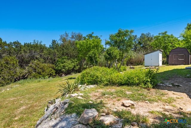 1219 E Lakeside Drive, Canyon Lake, TX 78133