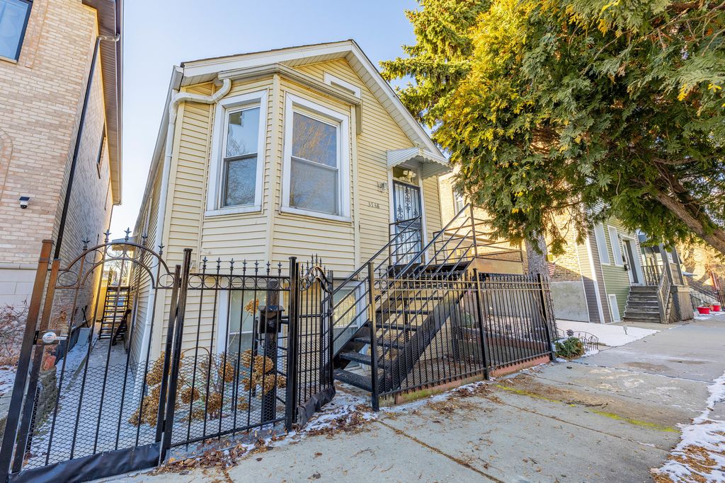 3748 S Parnell Avenue, Chicago, IL 60609
