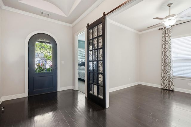 111 Serene Hilltop CIR, Austin, TX 78738