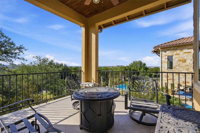 111 Serene Hilltop CIR, Austin, TX 78738