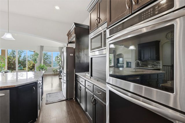 111 Serene Hilltop CIR, Austin, TX 78738