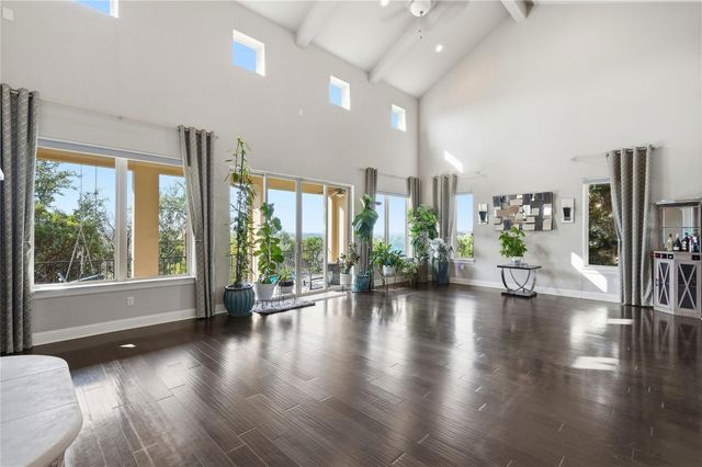 111 Serene Hilltop CIR, Austin, TX 78738