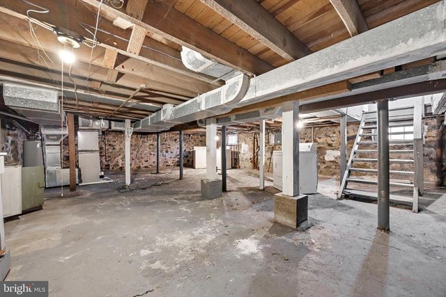 2619 GWYNNDALE AVE, Baltimore, MD 21207