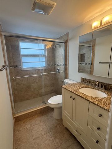 76 Westbury D 76, Deerfield Beach, FL 33442