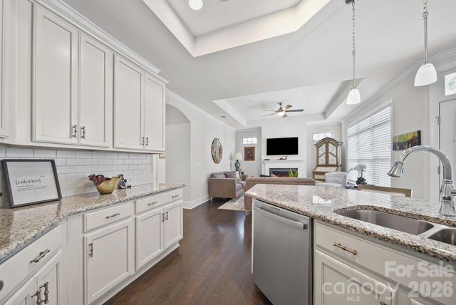 4516 Ideal Way, Harrisburg, NC 28075