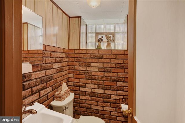 8849 WINCHESTER AVE, Philadelphia, PA 19115