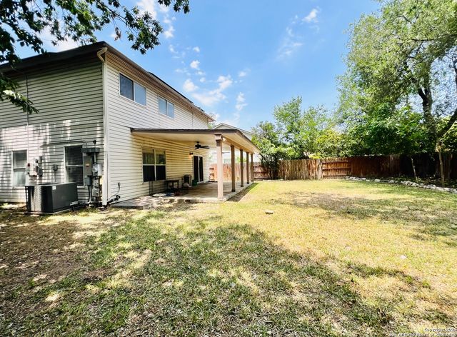 9208 Bowen, San Antonio, TX 78250