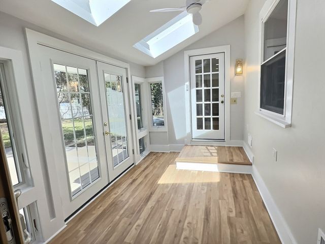 101 Highfields Rd, Abington, MA 02351