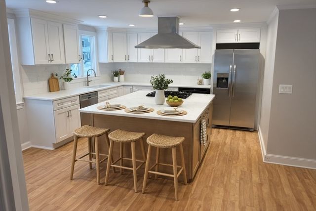 101 Highfields Rd, Abington, MA 02351