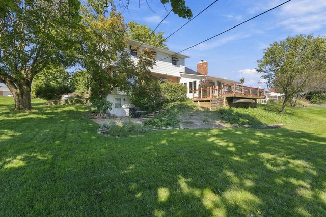 1116 Hilltop Drive, Newark, OH 43055