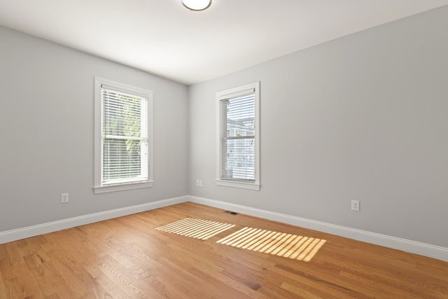 14 Gordon St 14, Somerville, MA 02144
