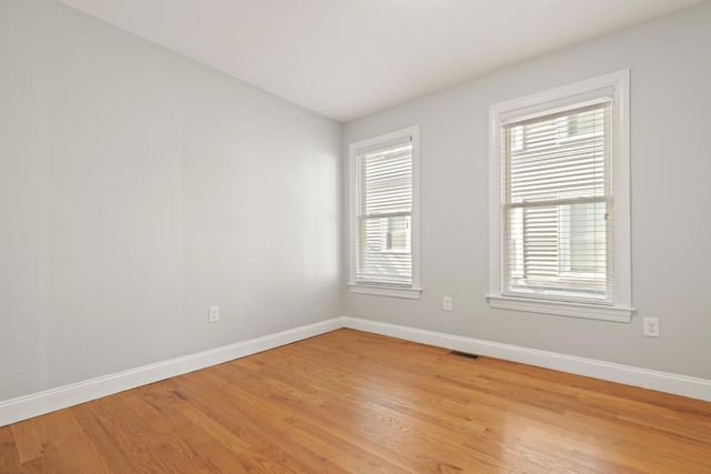 14 Gordon St 14, Somerville, MA 02144