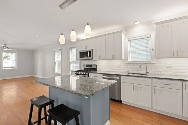 14 Gordon St 14, Somerville, MA 02144