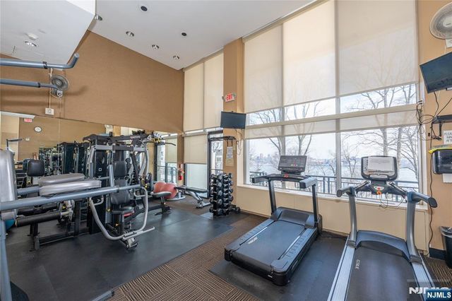 1 Horizon Road 403, Fort Lee, NJ 07024