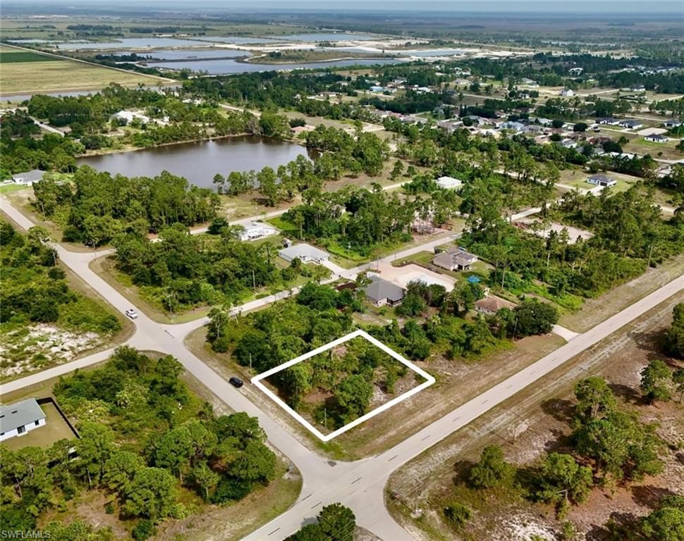 1041 Columbus BLVD, LEHIGH ACRES, FL 33974 — photo 2