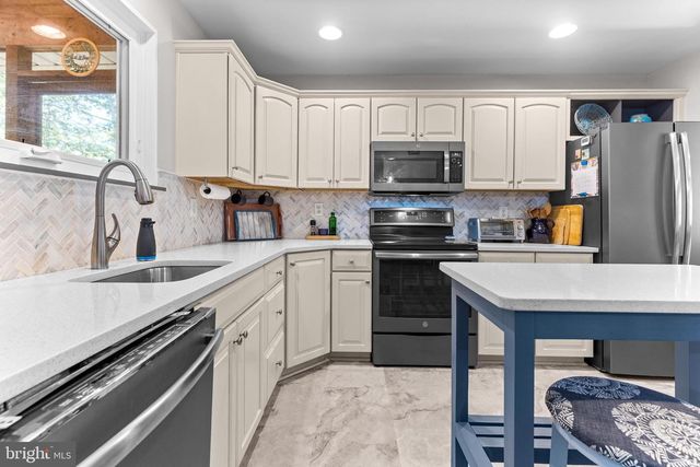 308 CHRISTY RD, Pasadena, MD 21122