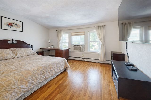 118 Colby Rd, Quincy, MA 02171