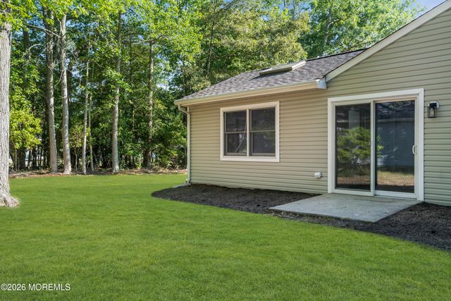 122 Lexington Drive, Little Egg Harbor, NJ 08087