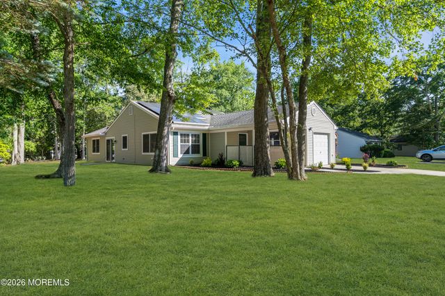 122 Lexington Drive, Little Egg Harbor, NJ 08087