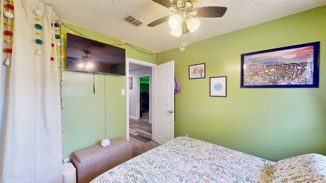 101 Oak Country, Weatherford, TX 76085
