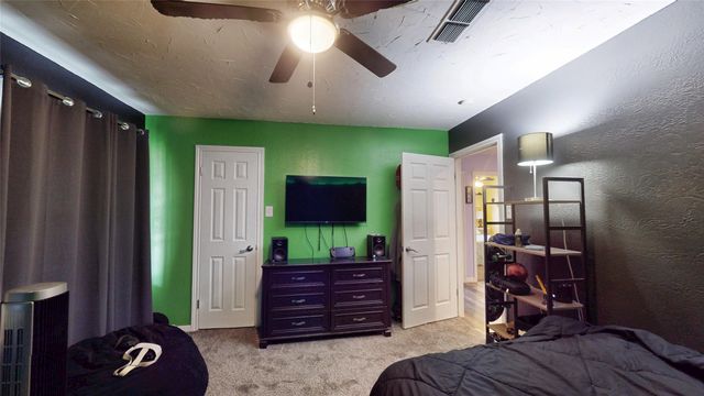 101 Oak Country, Weatherford, TX 76085