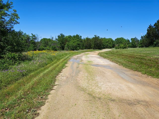 101 Oak Country, Weatherford, TX 76085