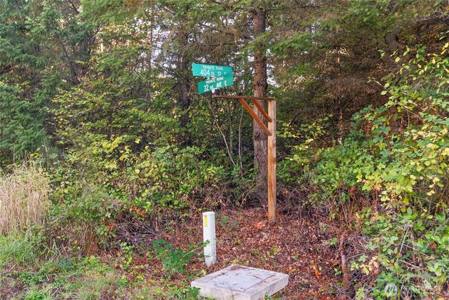 40320 32nd Avenue E, Eatonville, WA 98328