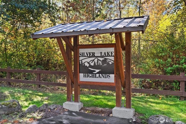 40320 32nd Avenue E, Eatonville, WA 98328