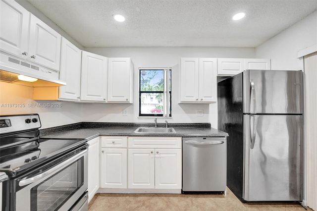 9340 SW 61st Way B, Boca Raton, FL 33428