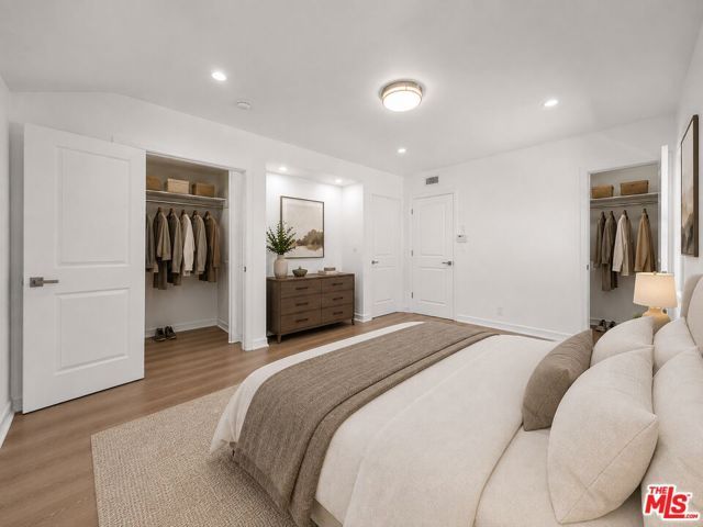 1477 Beverwil Drive, Los Angeles, CA 90035